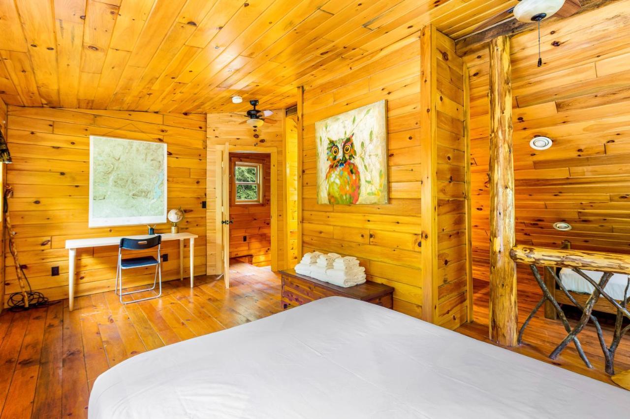 Lost Pond Cabin シュローン・レイク エクステリア 写真